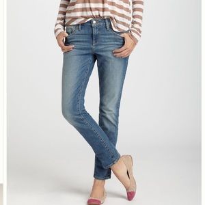 🌿 NWT Pilcro Slim Ankle Jeans